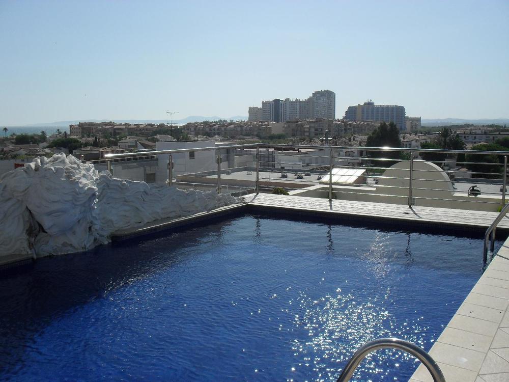 Apartaments Bt Vent De Garbi Empuriabrava Exterior photo