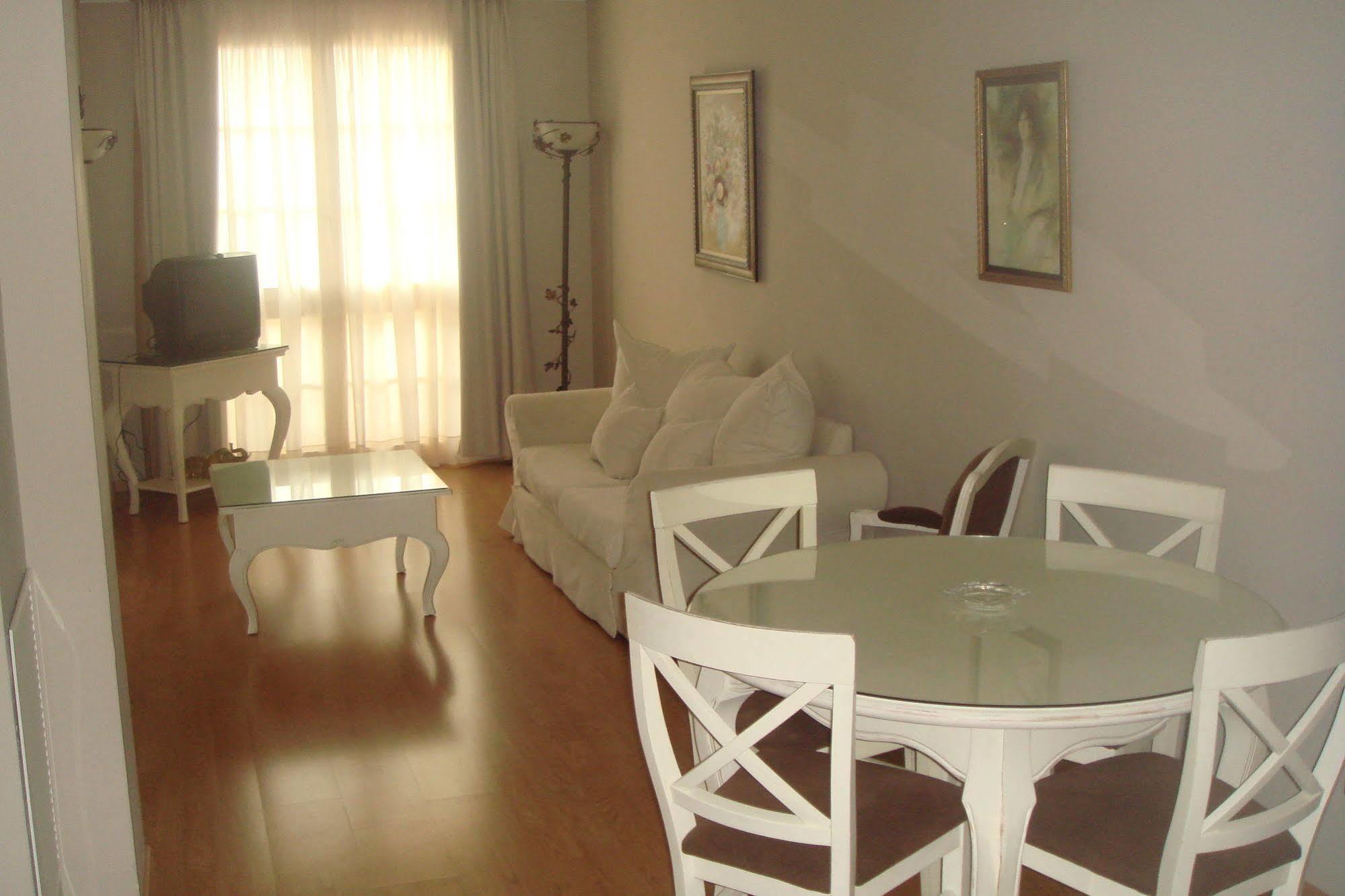 Apartaments Bt Vent De Garbi Empuriabrava Exterior photo